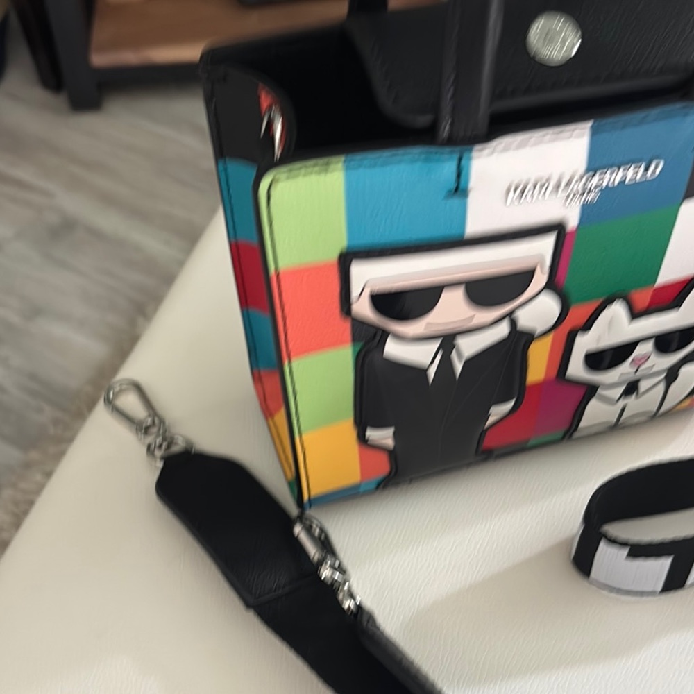 Karl Lagerfeld Black Mini Bag with Artistic Design - Picture 6 of 8